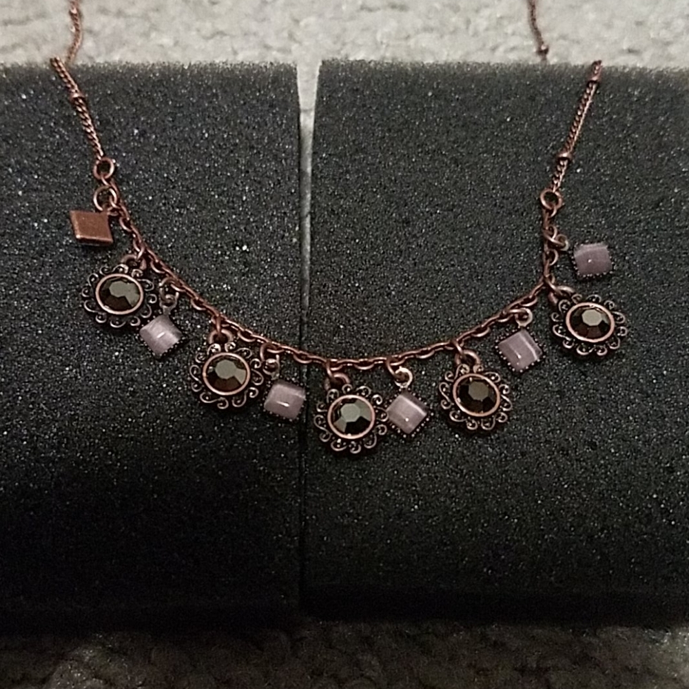 Necklace and Earrings set - Picture 2 of 7